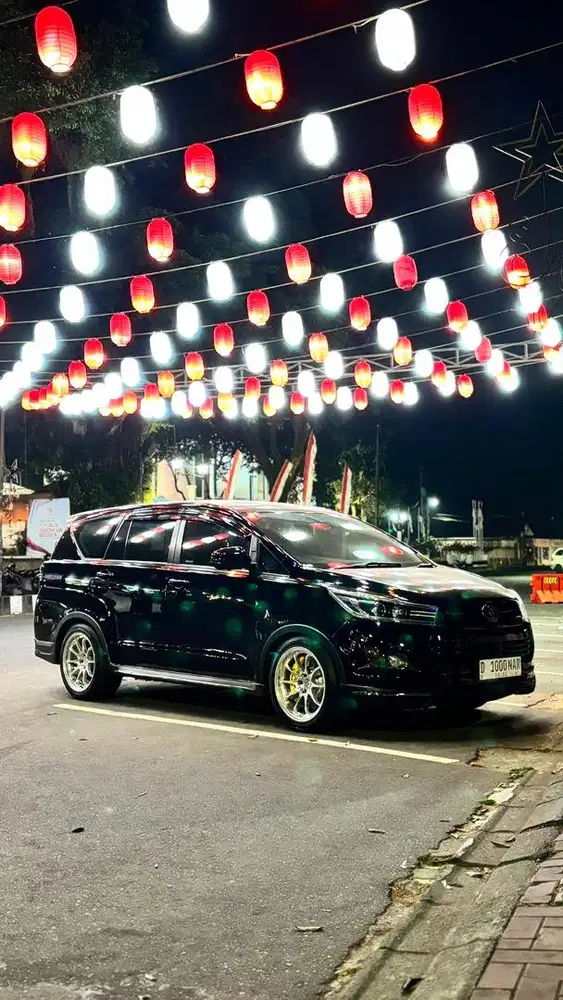 FS Innova Reborn V AT Diesel Fullspek