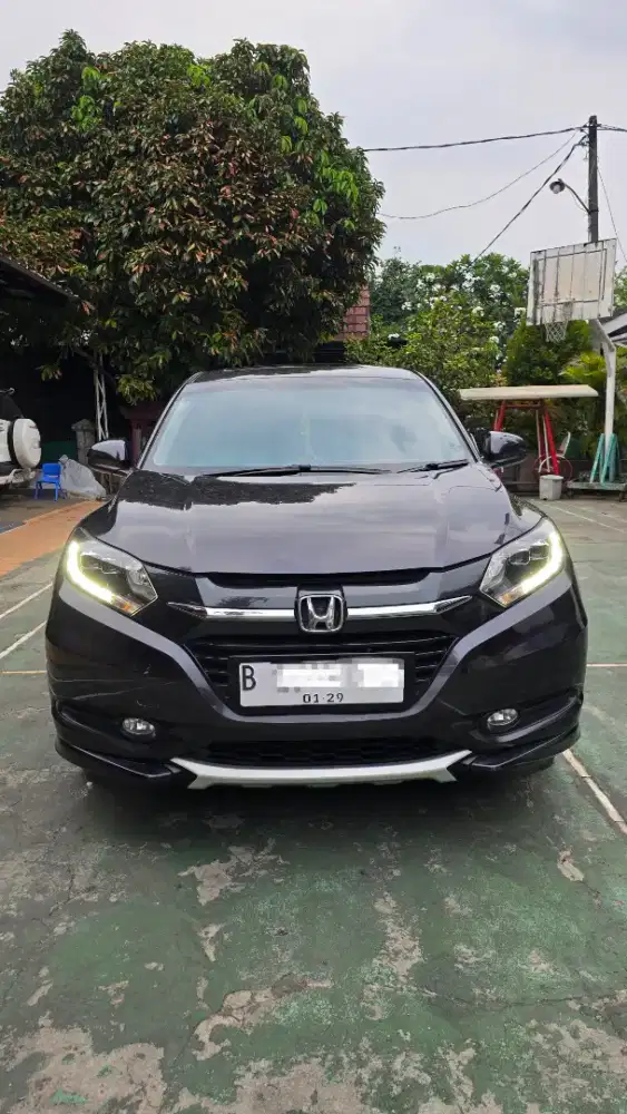 HONDA HR-V 1.8 PRESTIGE 2015 AT ABU-ABU | KM 42 RB | SUNROOF