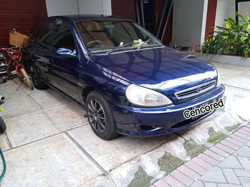 Kia Rio 2000 Bensin