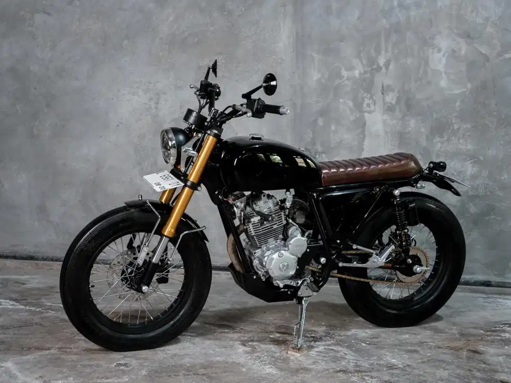 Motor Custom by Enggal Modified Jap Style