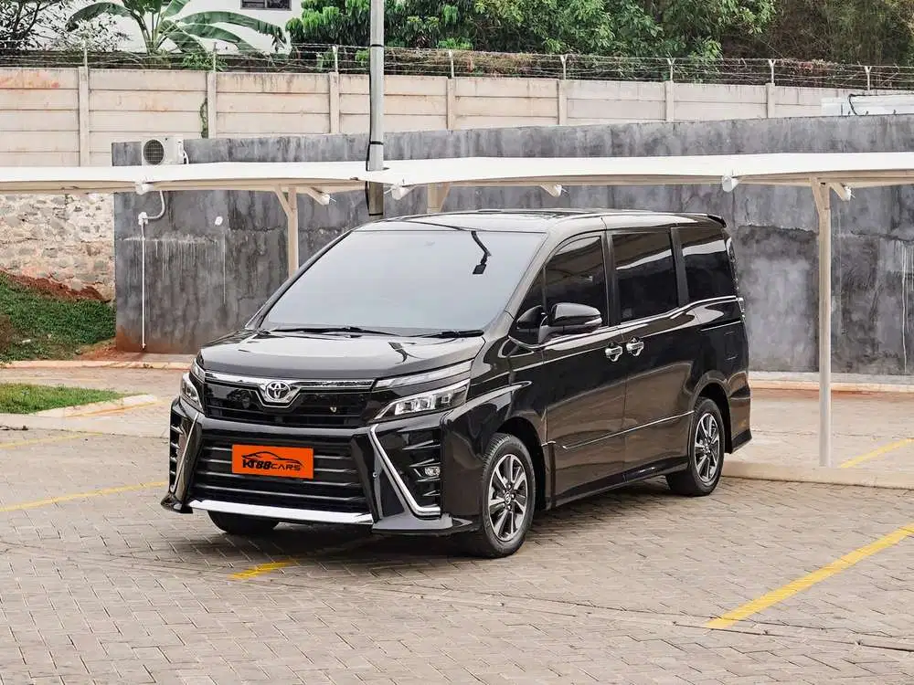 Toyota Voxy 2018 Bensin