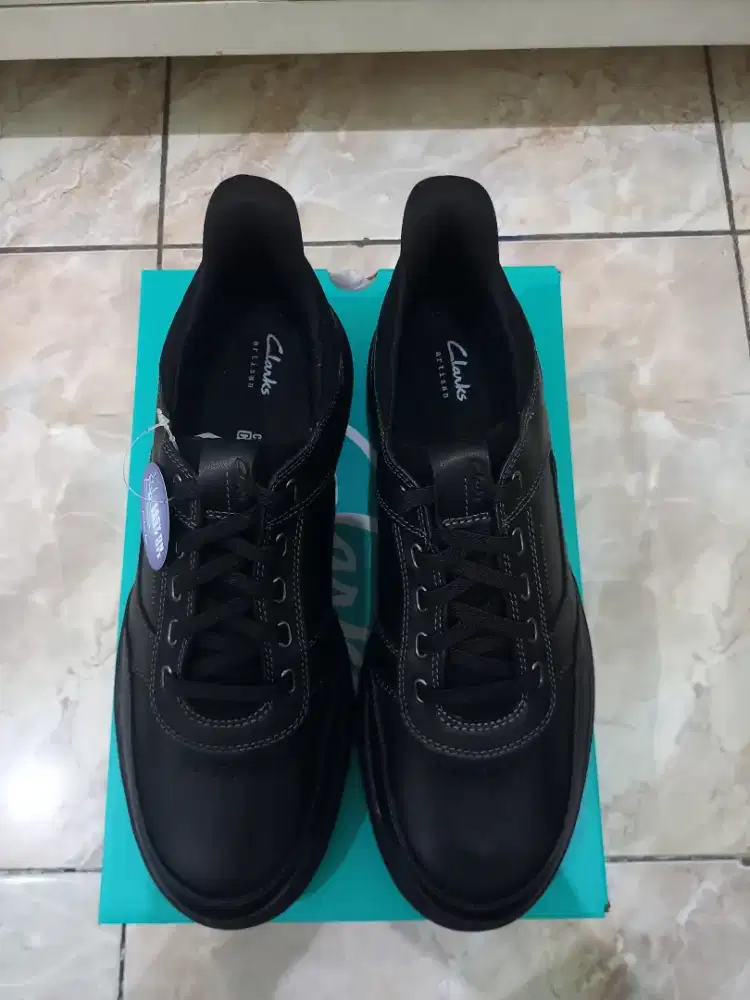 Sepatu Clark slip on original