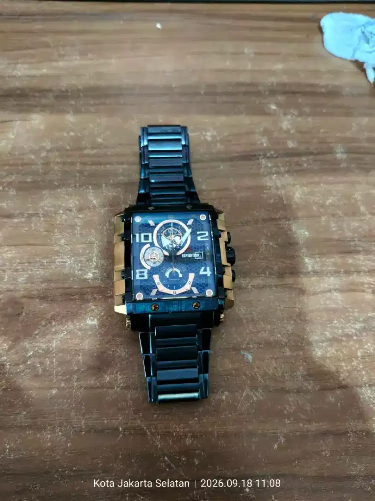 JAM TANGAN EXPEDITION E6757 GOLD