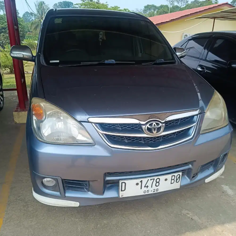Jual Mobil Toyota Avanza 2010 matic 1.3