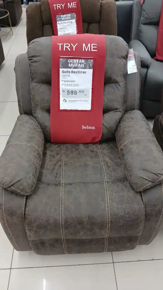 Sofa satuan recliner bisa cicilan pakai home kredit bunga 0%