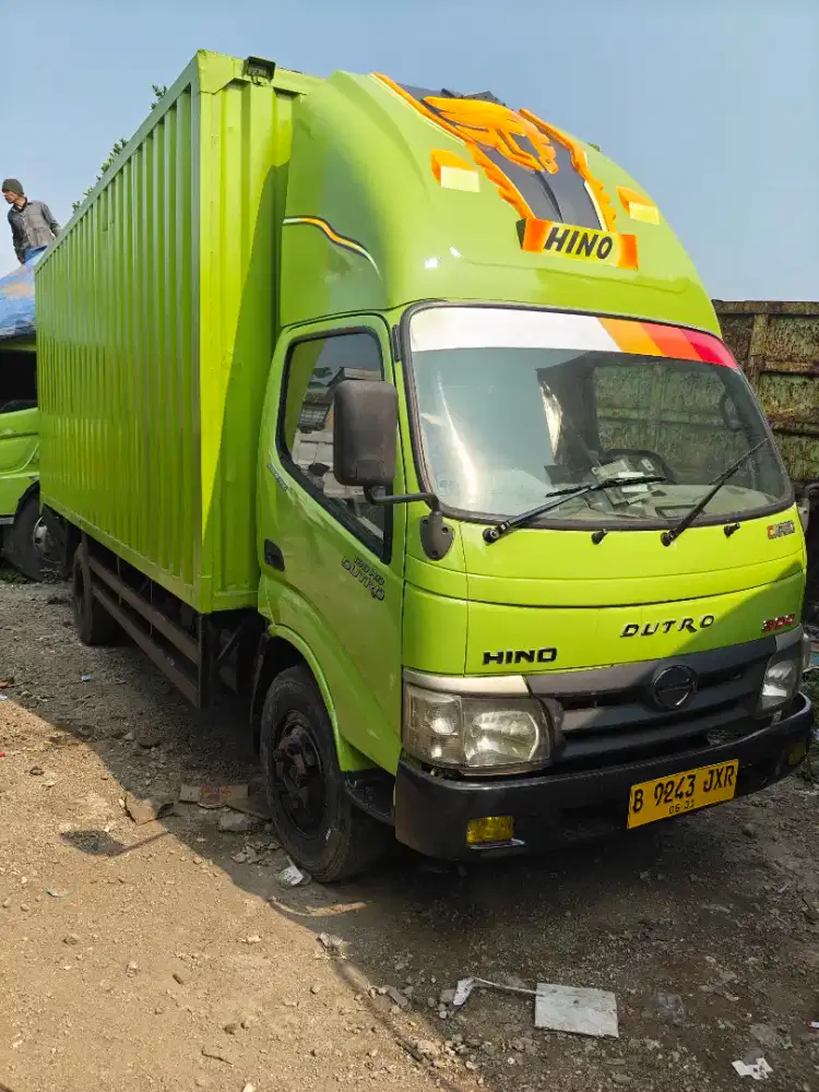 Box Hino Dutro 130 HDL exstalong