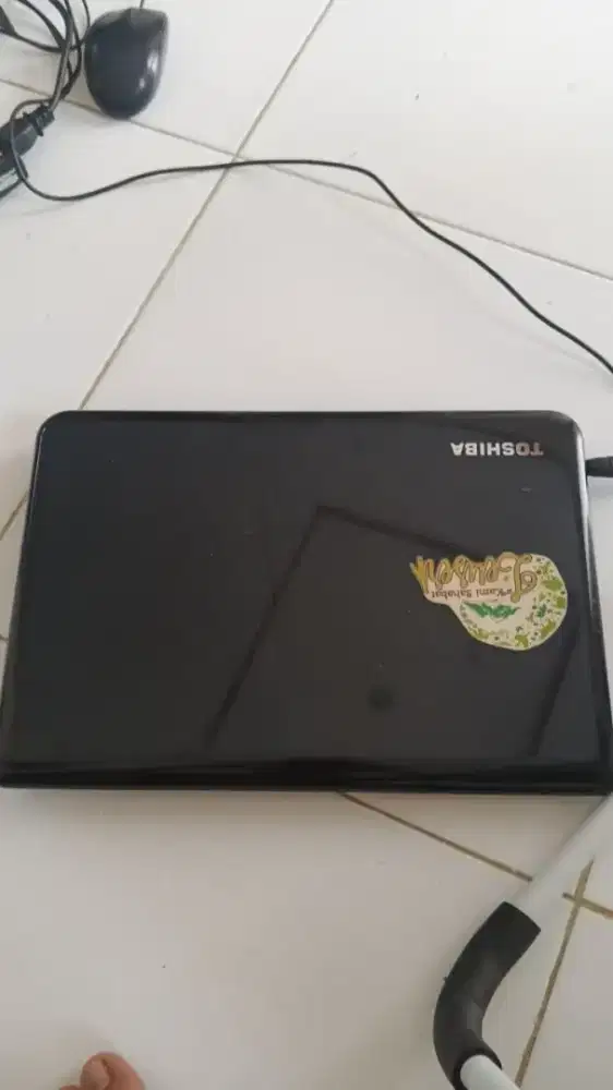 Jual laptop seken