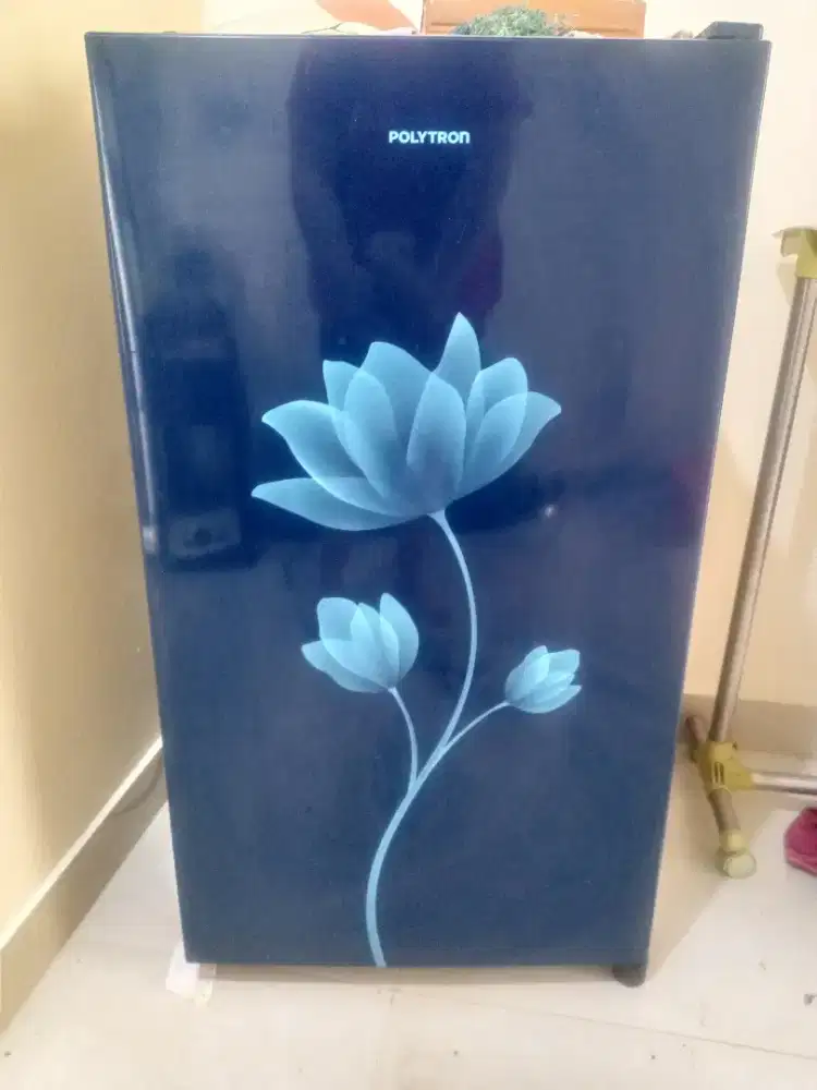 Dijual kulkas Polytron 1 pintu