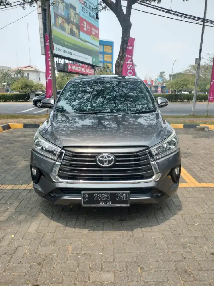 Innova V 2.0 luxury AT 2021