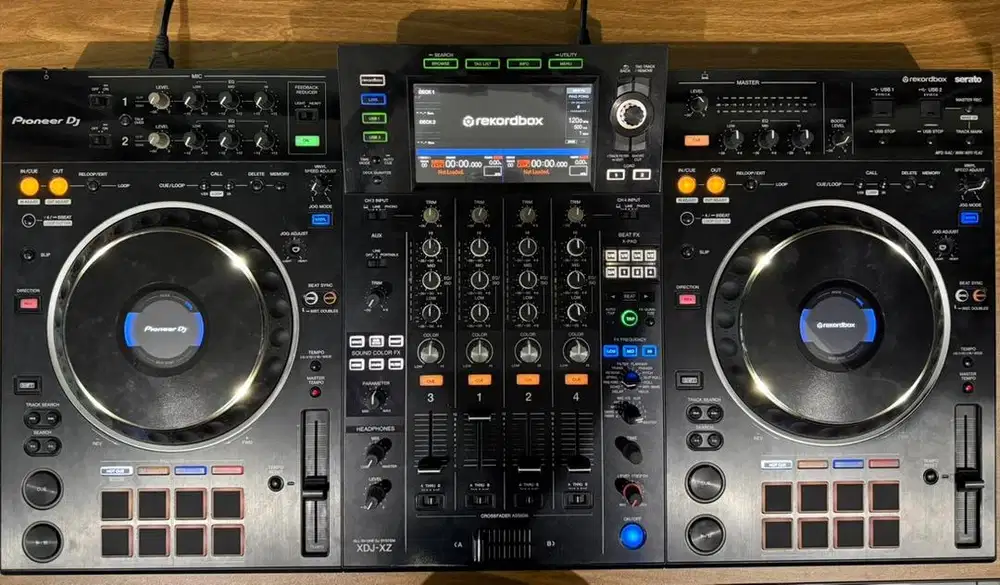 Dijual Pioneer XDJ-XZ