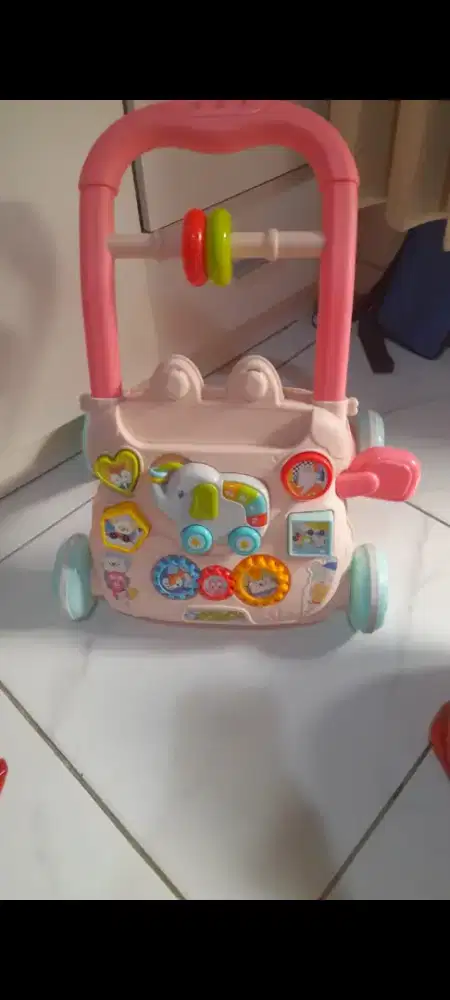 Push walker sugat baby