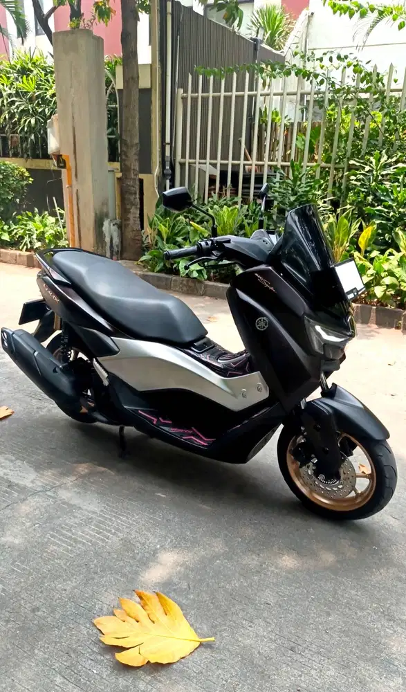 Yamaha NMax Turbo Standard YECVT 2025 Mulus Bagus Pajak ON 1 Tahun