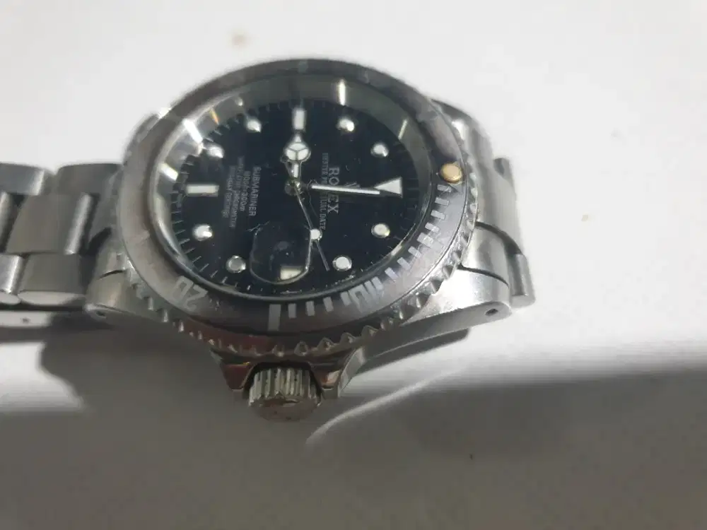 Jam Sport Kondisi Mulus dan Normal