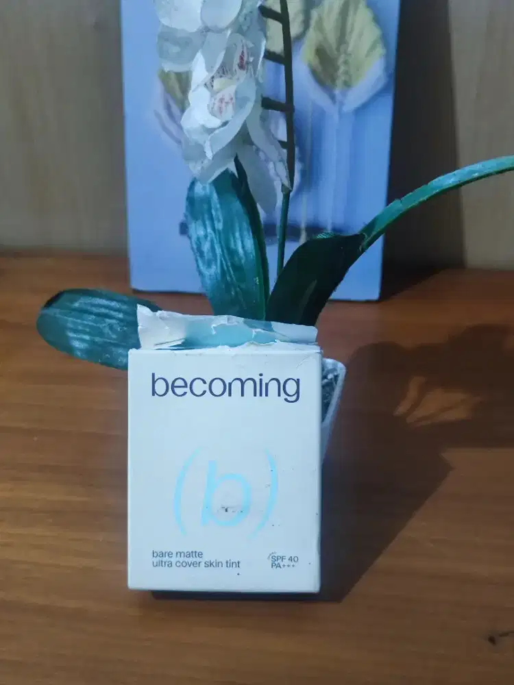 Skintint becoming