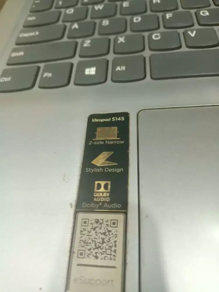 Lenovo ideapad S145-14AST ram 4 SSD 256 normal semua unit charger