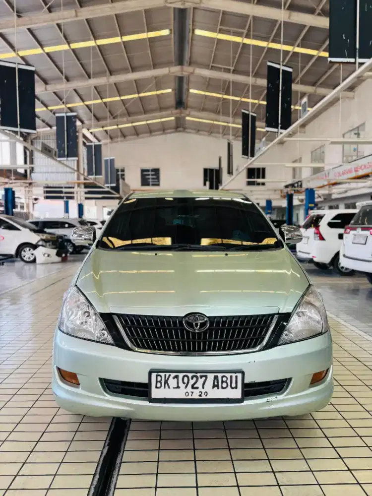 Toyota Kijang innova G 2,5 A/T.