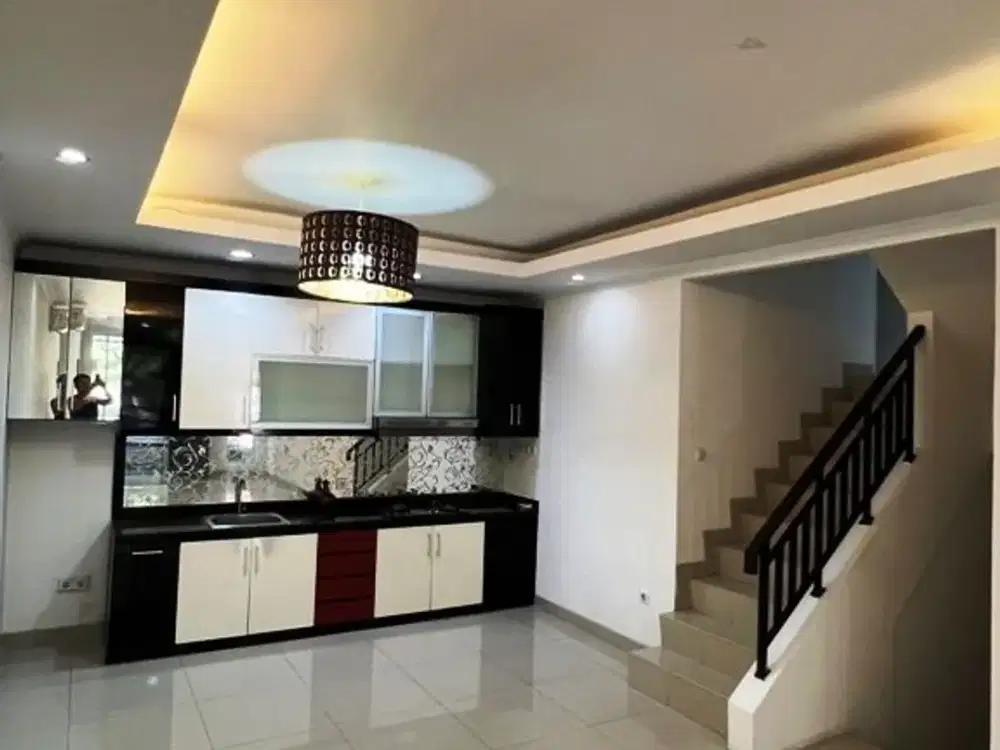 Dijual Rumah di KAYARA PIK 1