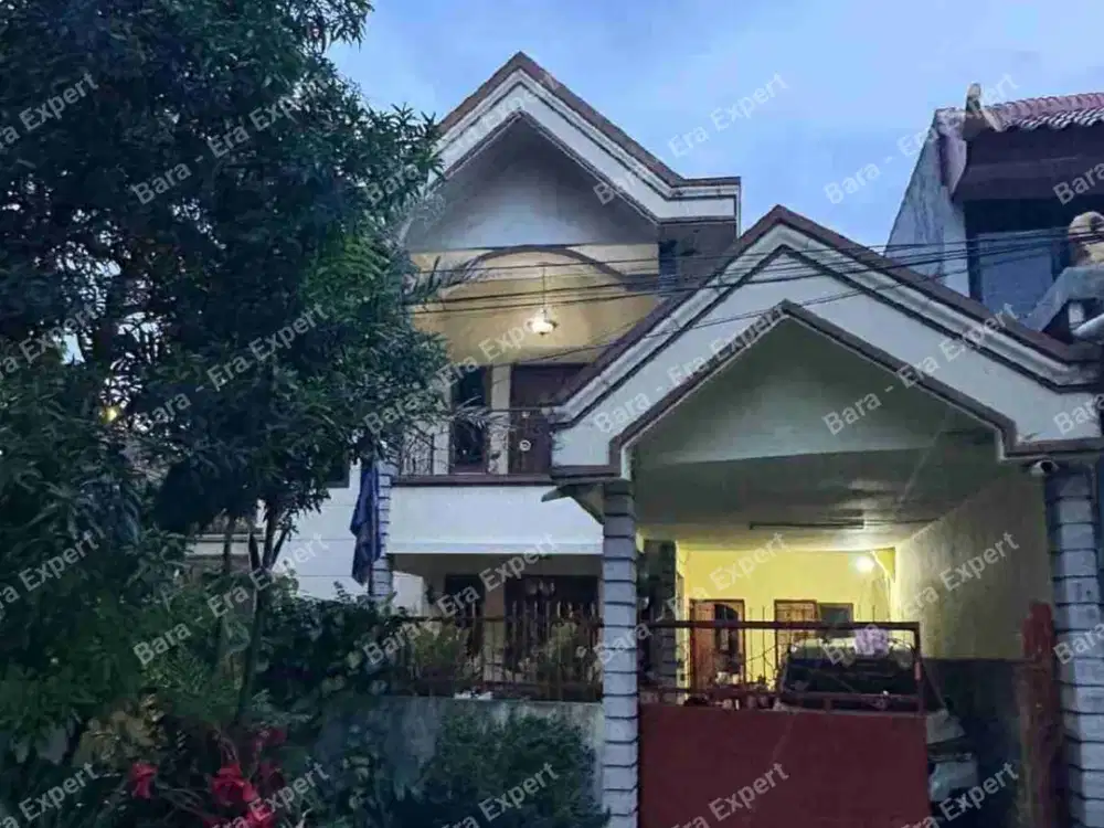Jual rumah hoek di kayu putih. Strategis di pinggir jalan. Harga nego sampai jadi!!!