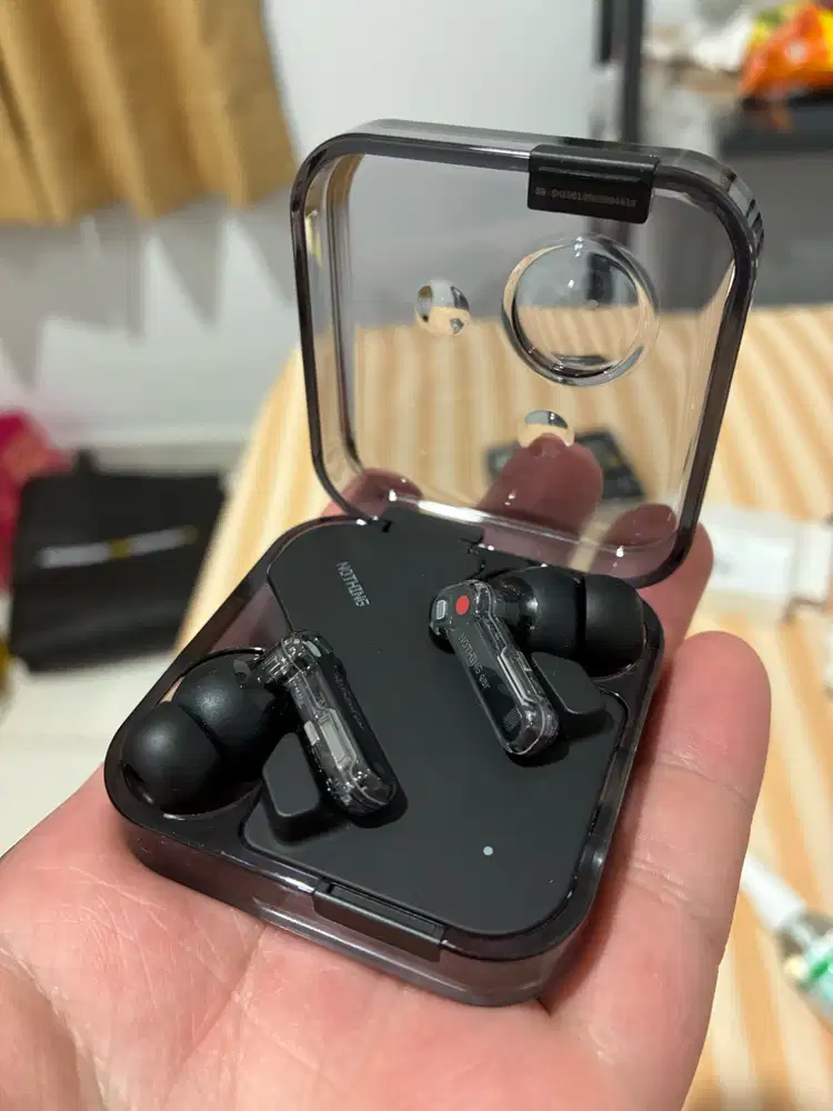 Nothing EAR model B171 ANC Black resmi TAM TWS HEADSET