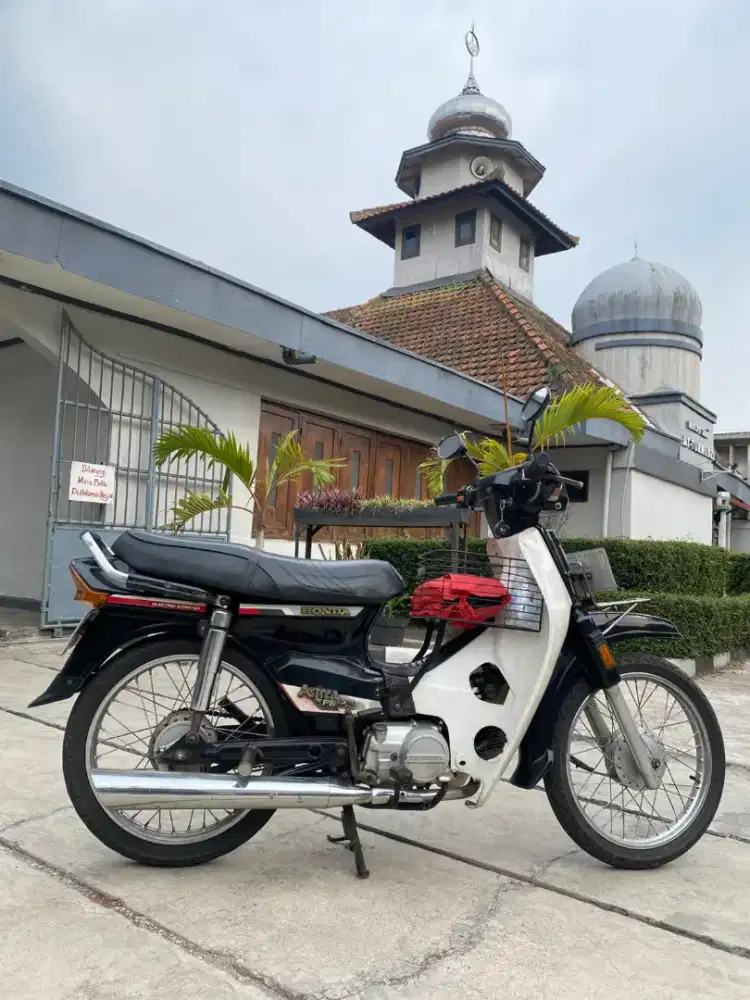 Astrea Prima tahun 1989