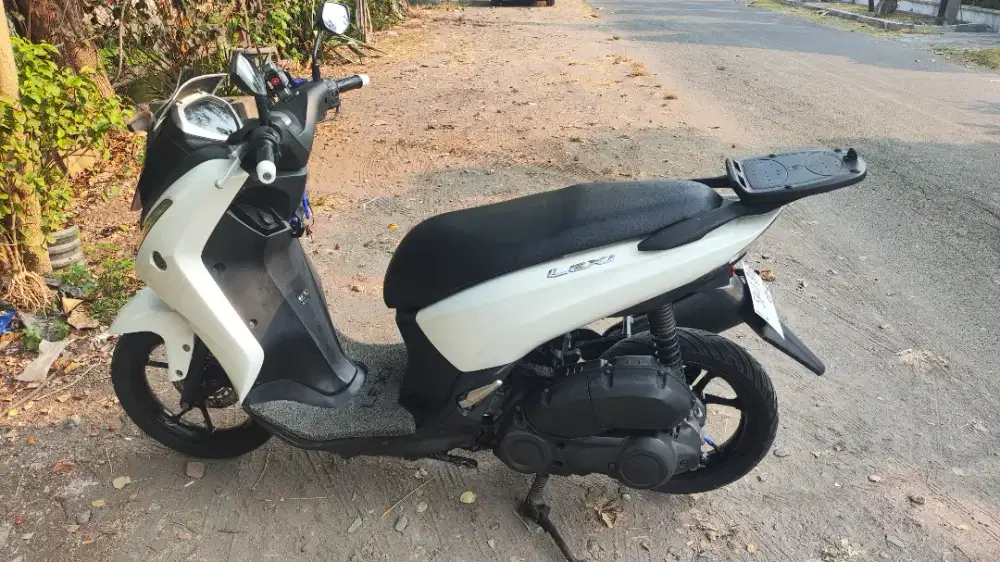 Yamaha Lexi 125 th 2018 Putih