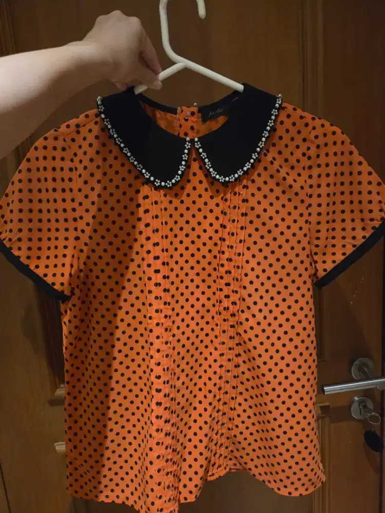 Baju Atasan Wanita Polkadot fit to XL
