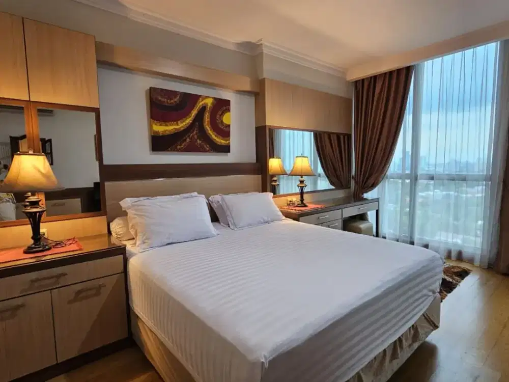 Disewakan Apartemen Residence 8 Senopati, 76m², 1BR, View Jl. Senopati, Fully Furnished