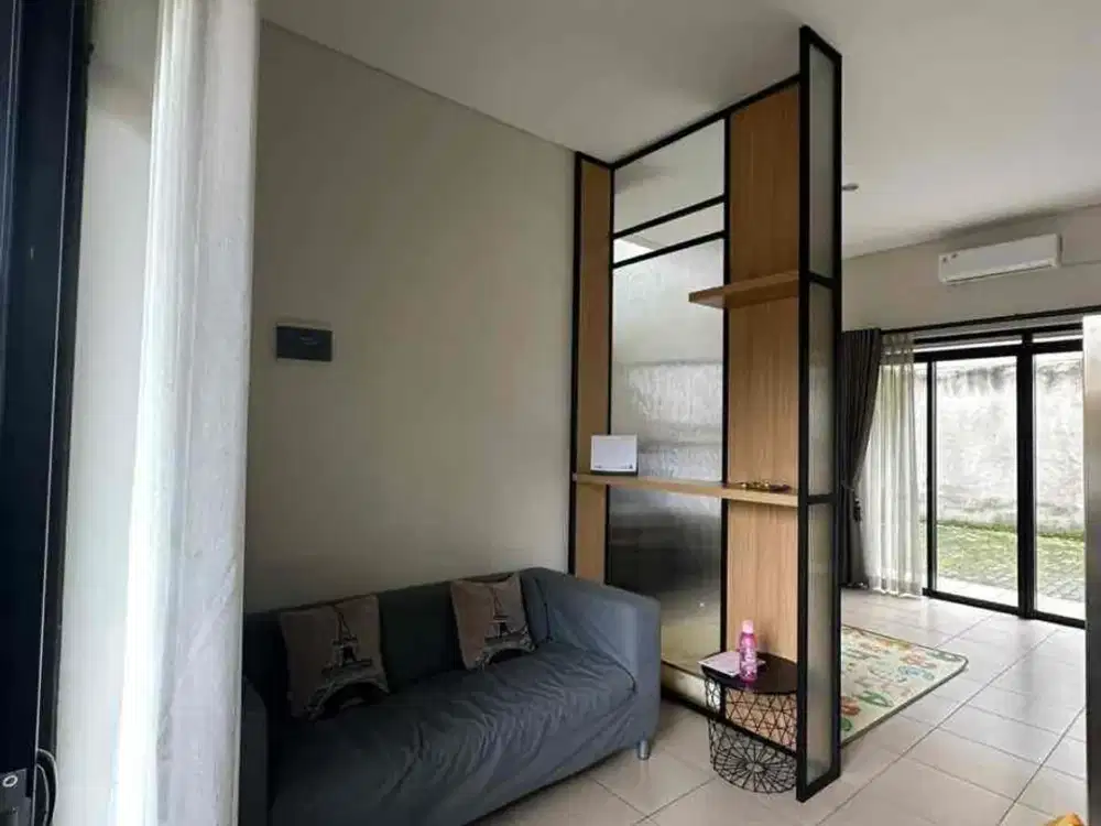 Dijual Rumah SemiFurnished Bagus Terawat  Tatar Lokacitra KotaBaru Parahyangan Bandung