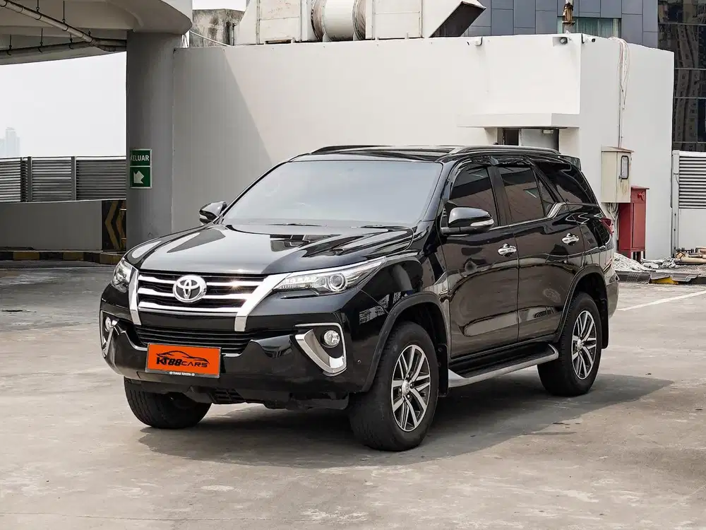[KM53rb] Tdp25jt - TOYOTA FORTUNER VRZ 4x2 AT 2016 / 2017 / 2018 HITAM