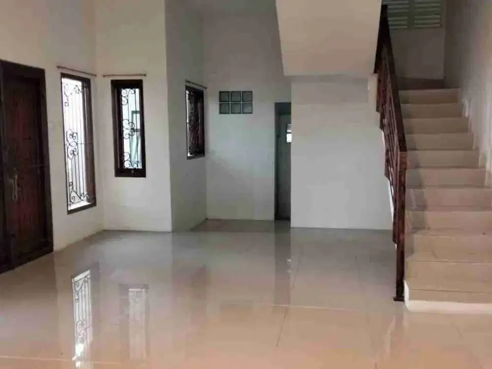Rumah minimalis 2 lantai siap huni bisa kantor di Dago giri dekat Dago dream park