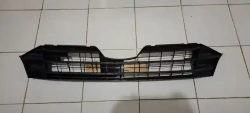 GRILL BEMPER DEPAN ORIGINAL COPOTAN TOYOTA CALYA TAHUN 2019-2021