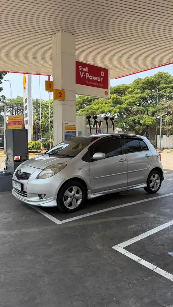 Bismillah Dijual Yaris AT 2006 (Bapau)