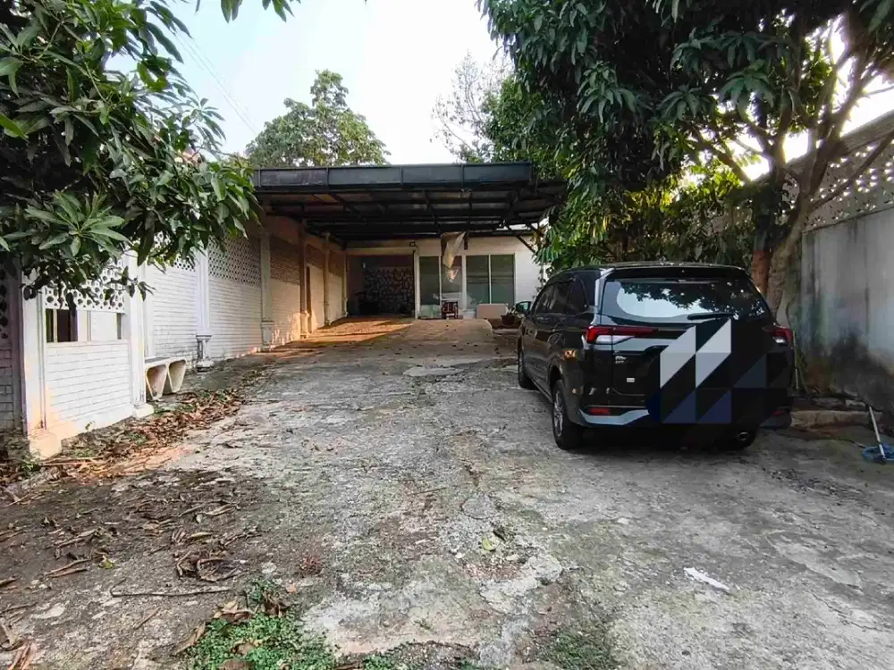Rumah luas bonus kantor dijual murah di pedurenan mustika jaya bekasi