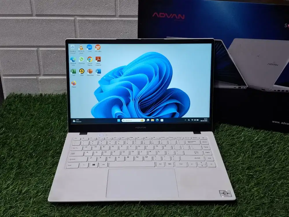 Laptop Advan Soulmate Processor AMD 3020e With Ram 4GB SSD 128GB