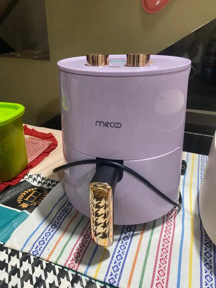 Air Fryer Mecoo 5L 650W Warna Ungu – Normal & Mulus