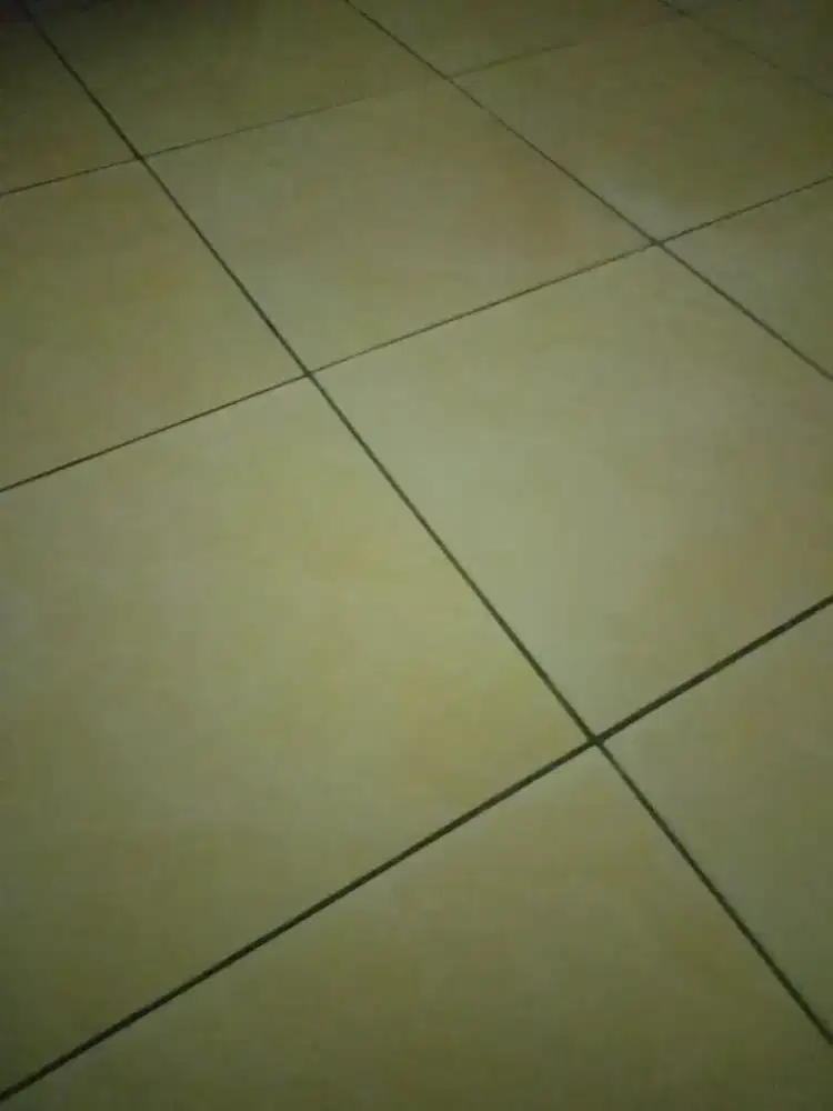 Dibutuhkan teknisi khusus AC yang handal dan jujur