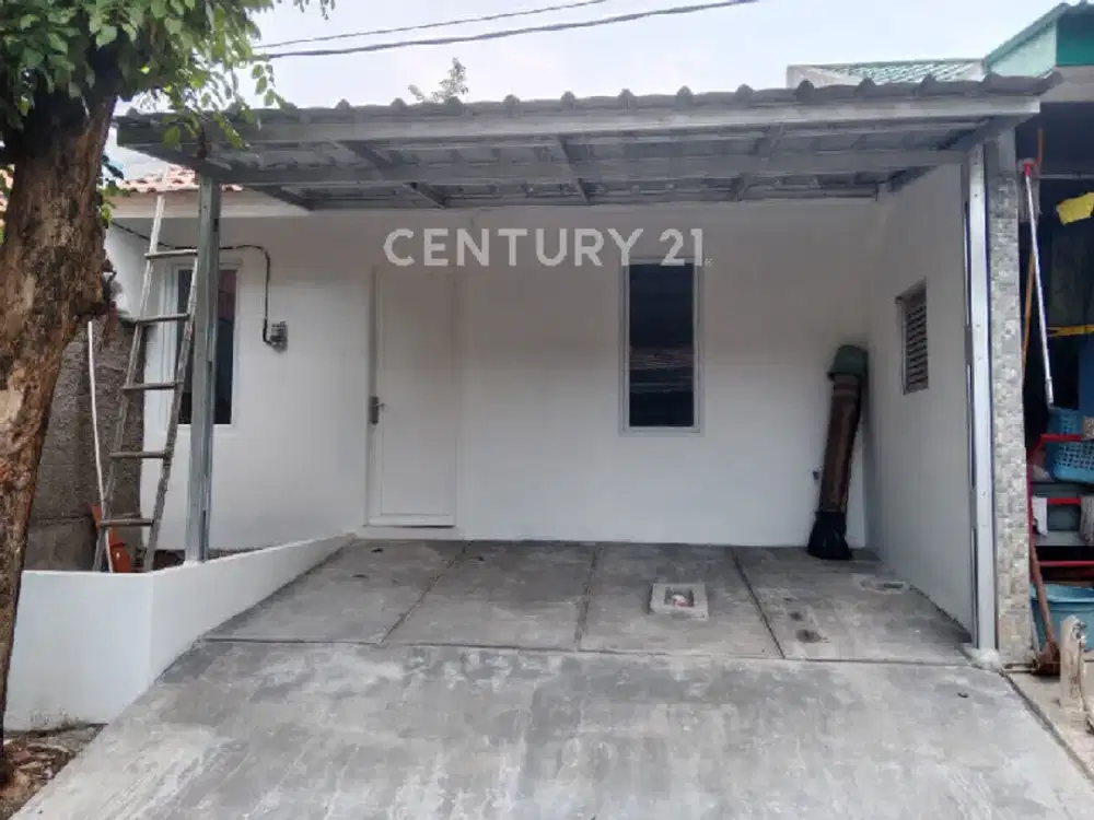 Rumah Siap Huni, Semi Furnished, Dekat Jalan Tol, Ruko