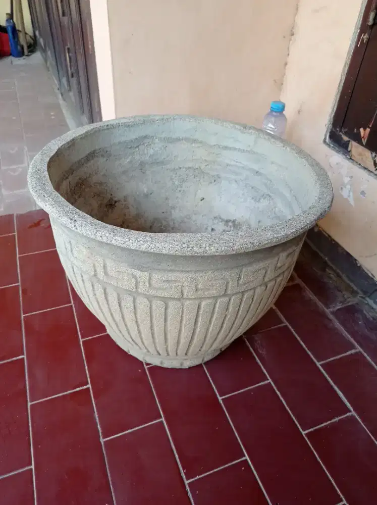 Pot bunga, Semen
