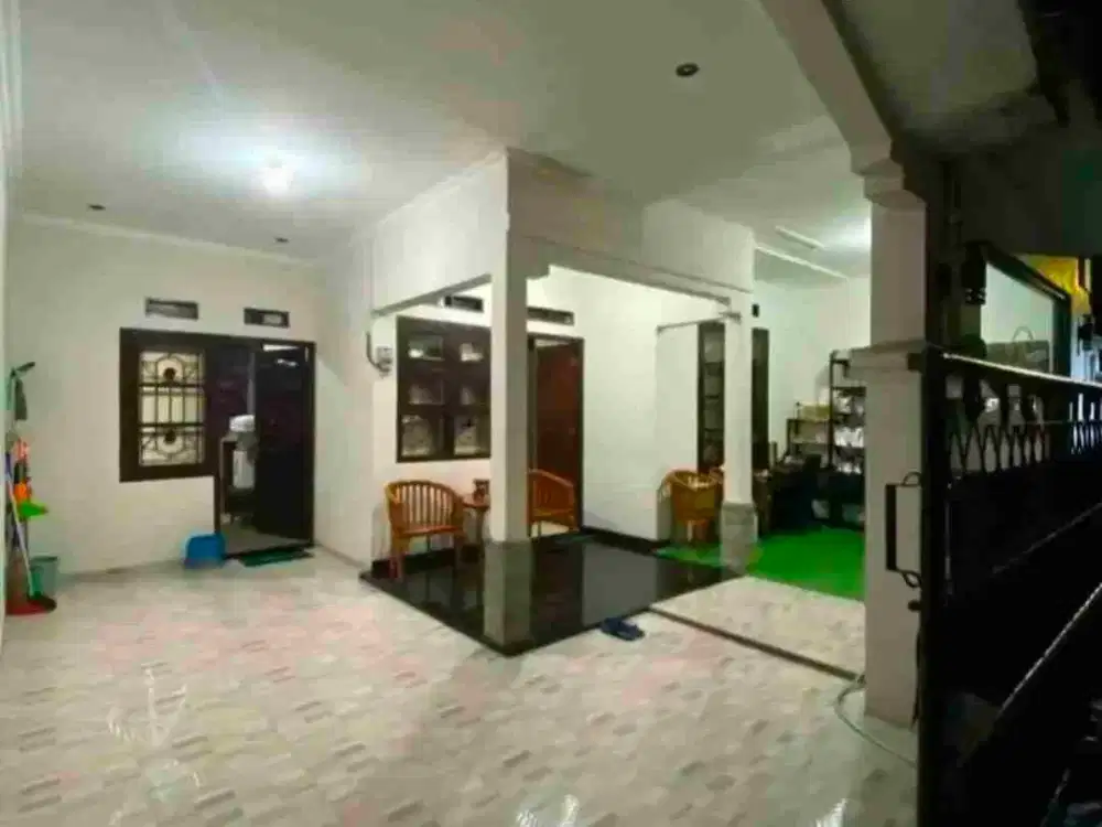 rumah murah 2 lt di sulfat agung dekat arah sawojajar, jalan tol dan bandara. lingkungan perumahan daerah blimbing malang kota BU SEGERA