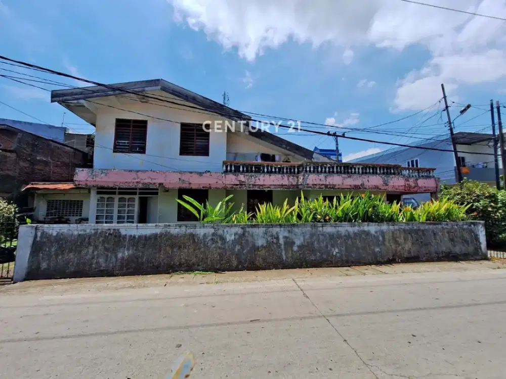 Rumah Strategis Dan Siap Huni Di Jalan Kelapa III