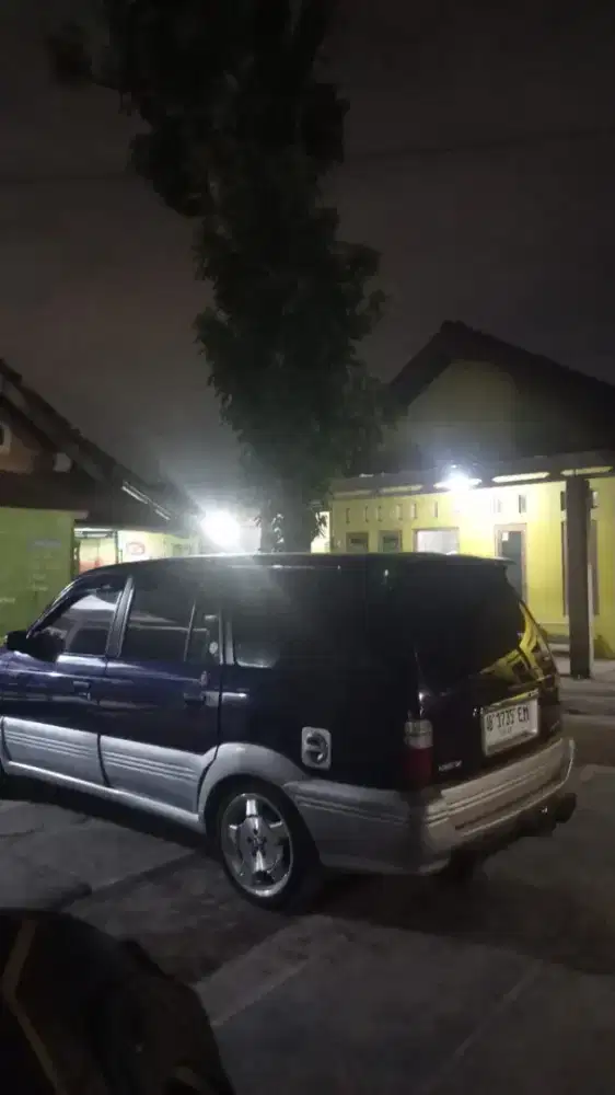 Toyota Kijang 2000 Bensin