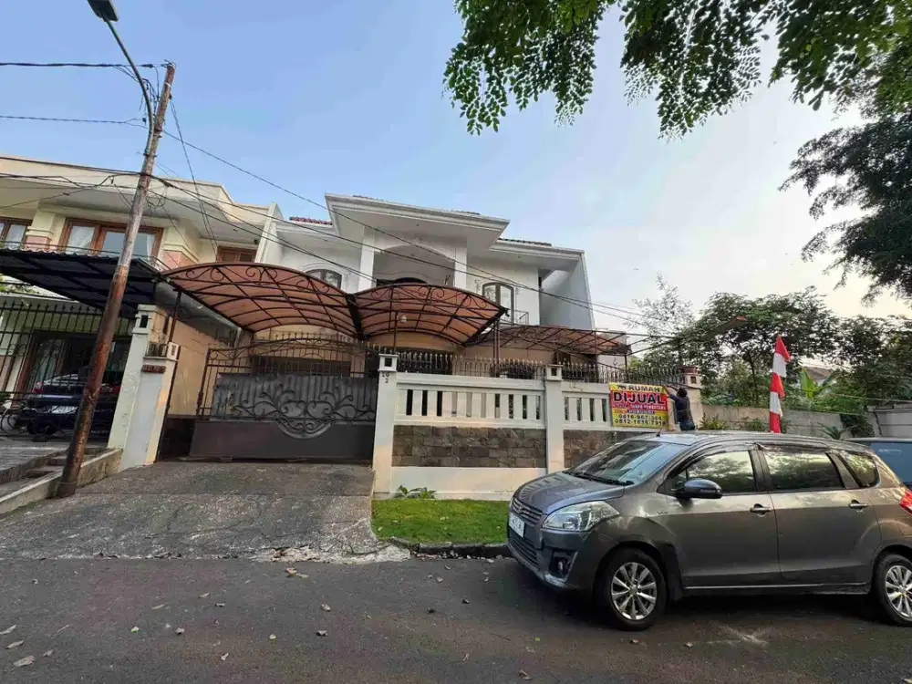 Dijual cepat rumah mewah di perumahan taman alfa indah, pesanggrahan, jakarta selatan, 2 LT, shm, semi furnished