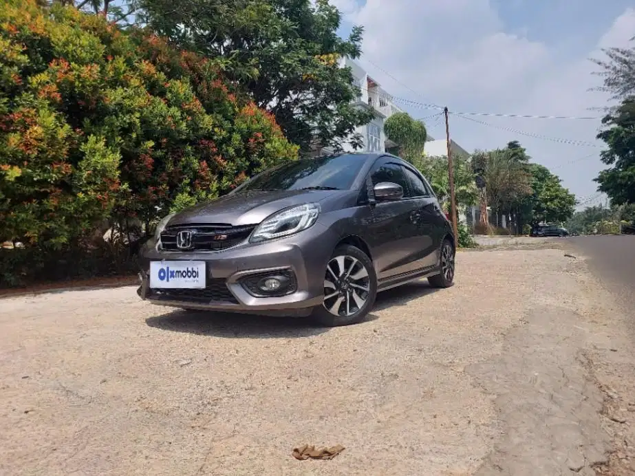 DP 8, JT Honda Brio 1.2 RS Bensin-AT Abu 2018