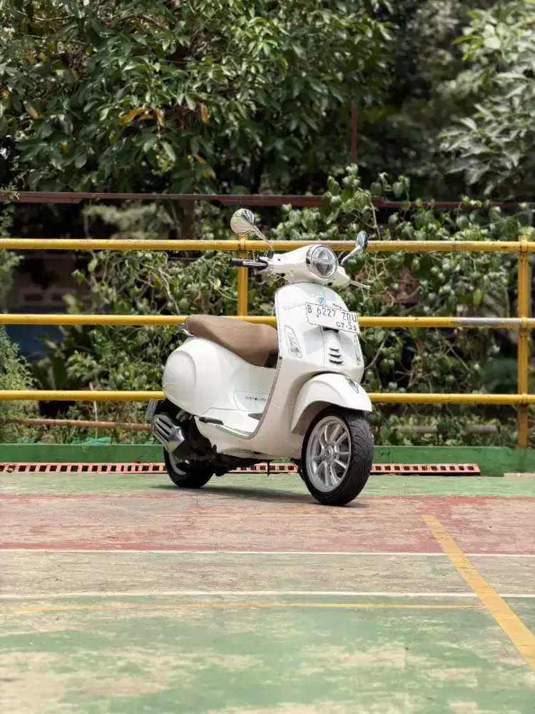 PIAGGIO VESPA PRIMAVERA 150 IGET ABS LED TH 2021 PERFECT CONDITION