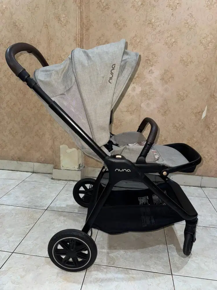 JUAL STROLLER NUNA TRIV NEXT