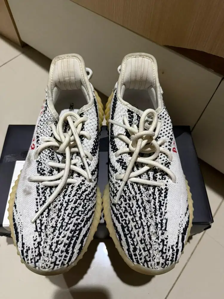 WTS Adidas Yeezy Zebra