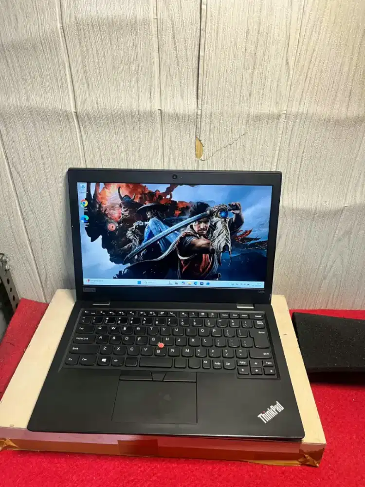 Nego tipis Lenovo thinkpad L390 I5-82650U 1.8 ghz