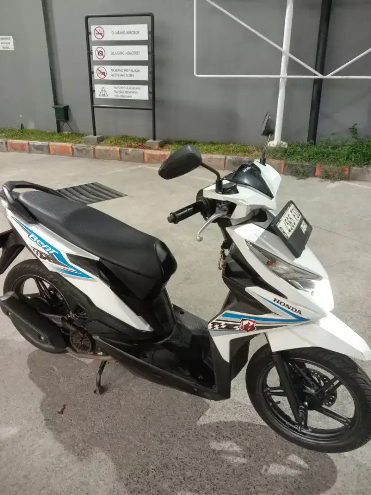 Honda Beat 2018.mulus.hrg Nett.srt lengkap.pjak on