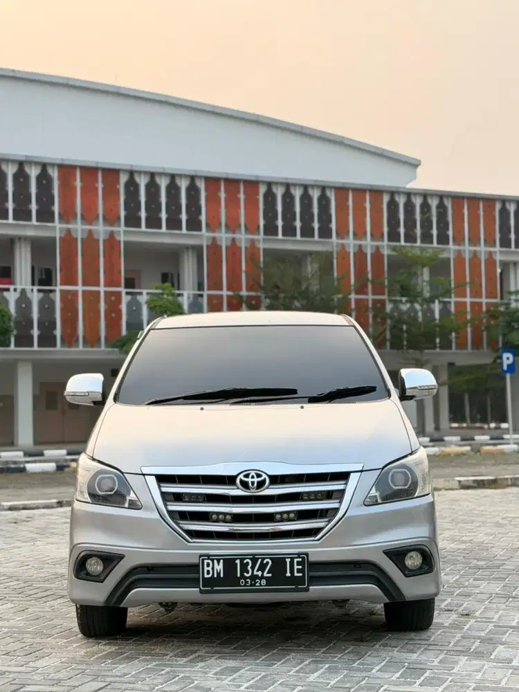 Innova G diesel automatic
