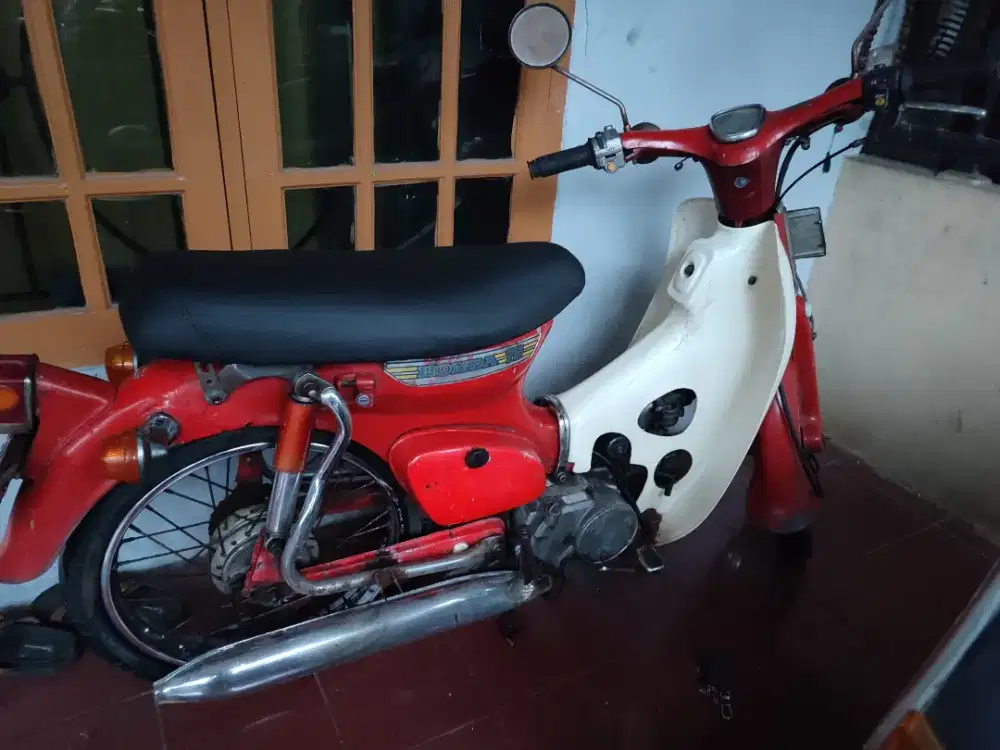 Honda c70 tahun 79